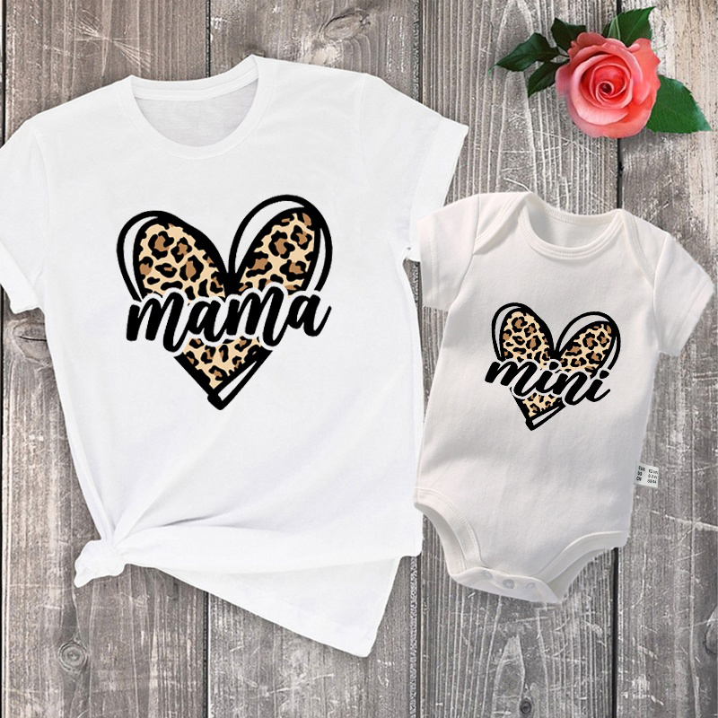 Pakaian Keluarga Motif Hati Ma - Plant Parent T Shirt ulasan dan harga